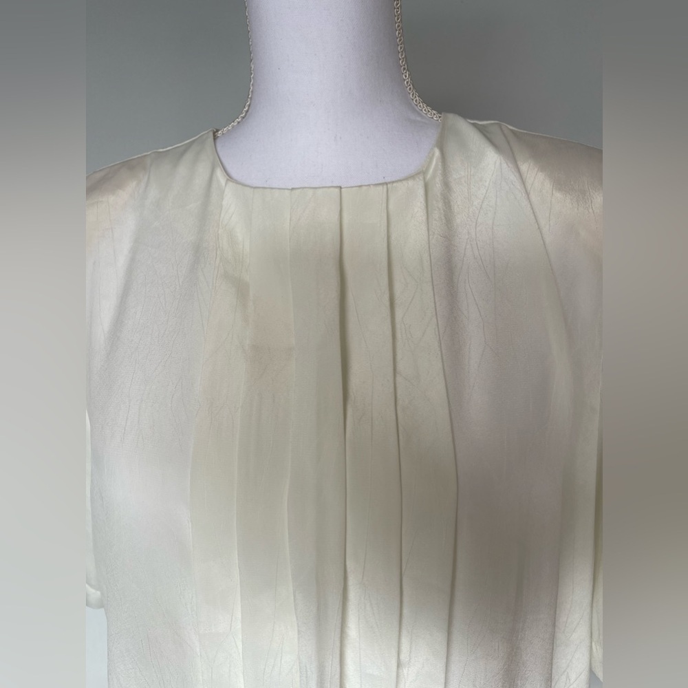 Vintage Michelle Stuart Blouse | Pleated Front | Size L | EUC - Picture 3 of 10